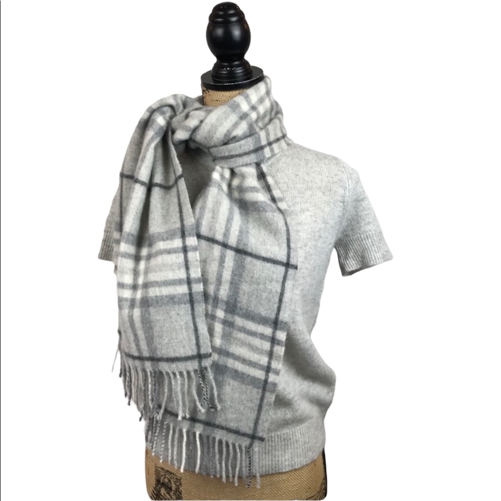 Edinburgh 100% Soft Cashmere Scarf Gray Plaid - Picture 2 of 10